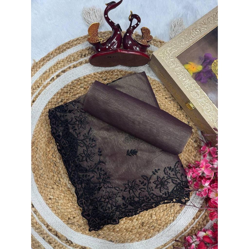 Present a New Exclusive Designer Saree Collection