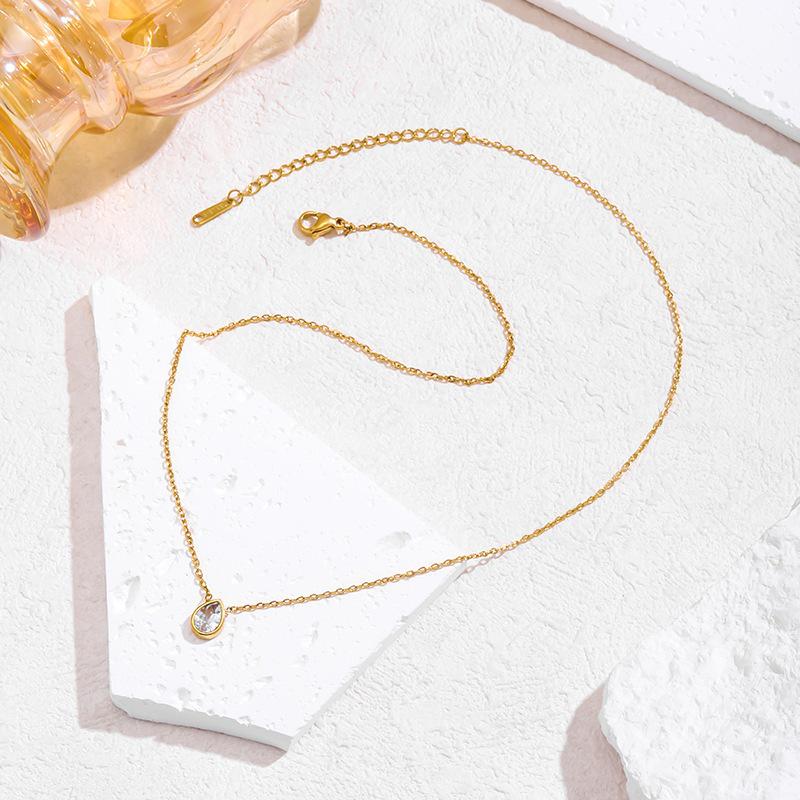 Gold Zircon Water Drop Pendant Necklace with Titanium Steel Pear-Shaped Clavicle Chain