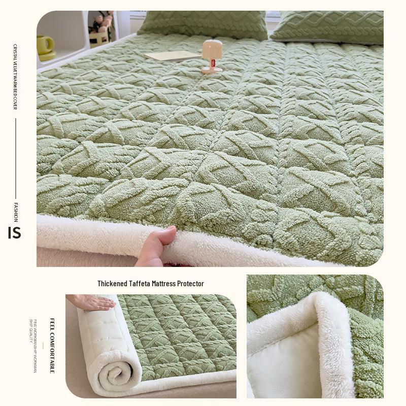 Winter Milk Velvet Mattress Topper for Dorms - Thick Coral Fleece Pad for Single Beds