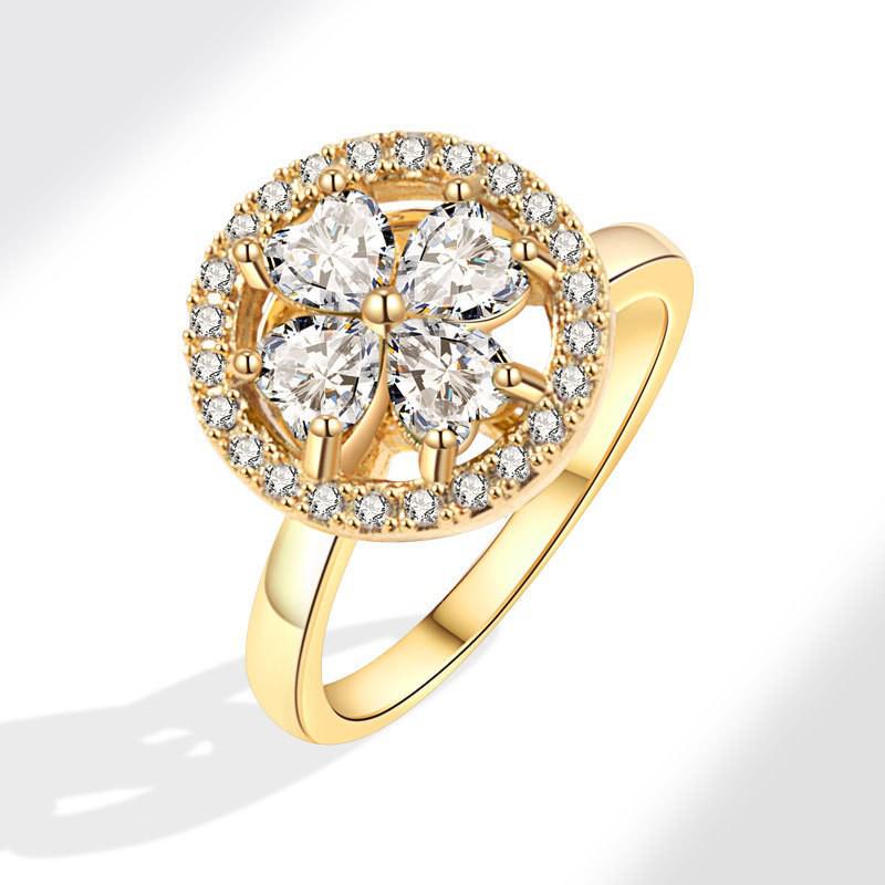 Women's Niche Rotatable Ring: Fashionable, Trendy, and Luxurious
