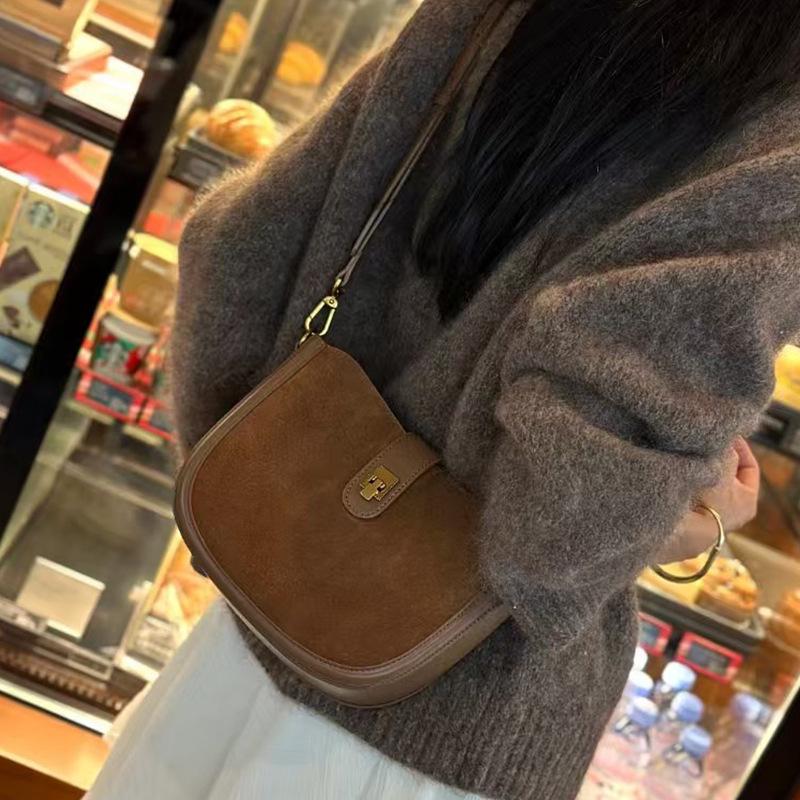 2025 Retro Fashion Genuine Leather Women's Frosted Cowhide Shoulder Crossbody Saddle Bag