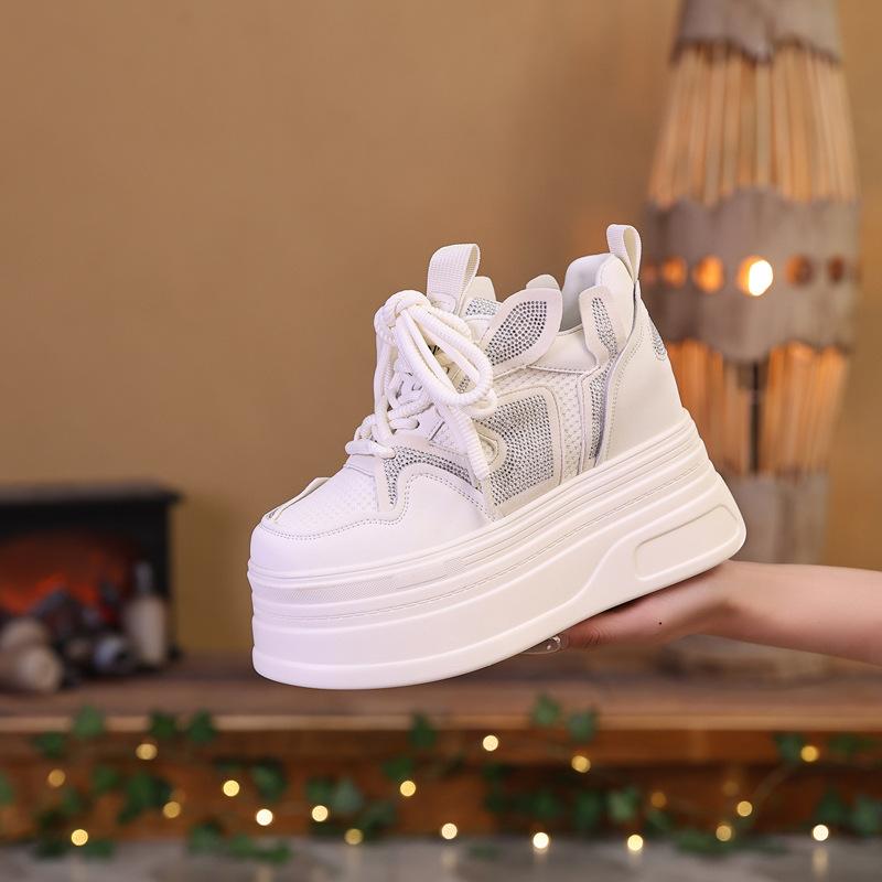 2025 spring and autumn new little white shoes platform summer small height increase breathable 8CM versatile casual board shoes explosion