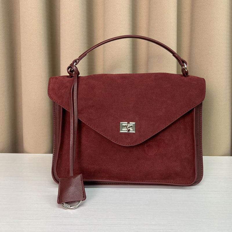 

Легкая роскошная матовая искусственная кожа женские сумки через плечо мягкая на ощупь ретро женская сумка-мессенджер модная универсальная сумка большая вместимость женская сумка через подмышку бордовый