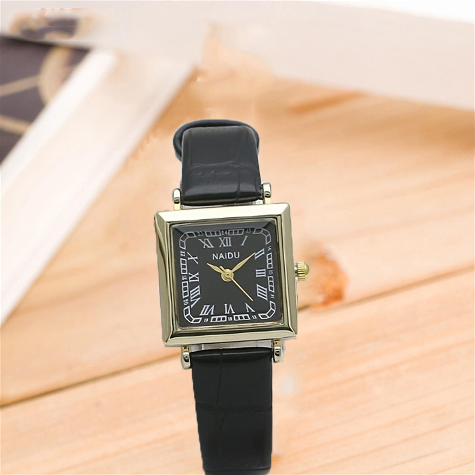 

Женские модные кожаные часы One Size