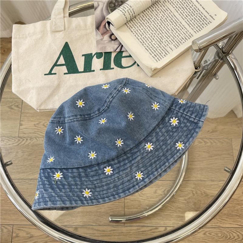 Small daisy flower bucket hat female retro old denim bucket basin hat spring and summer sun protection hat