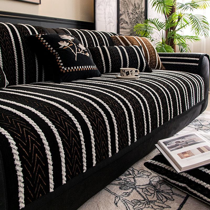 

Чехол на диван Универсальный чехол на диван 2025 Новый Современный Фиксированный Нескользящий Кожаный Чехол для дивана Ткань Неправильный Утолщенный Коврик Подушка для Дома 45X45cm pillowcase