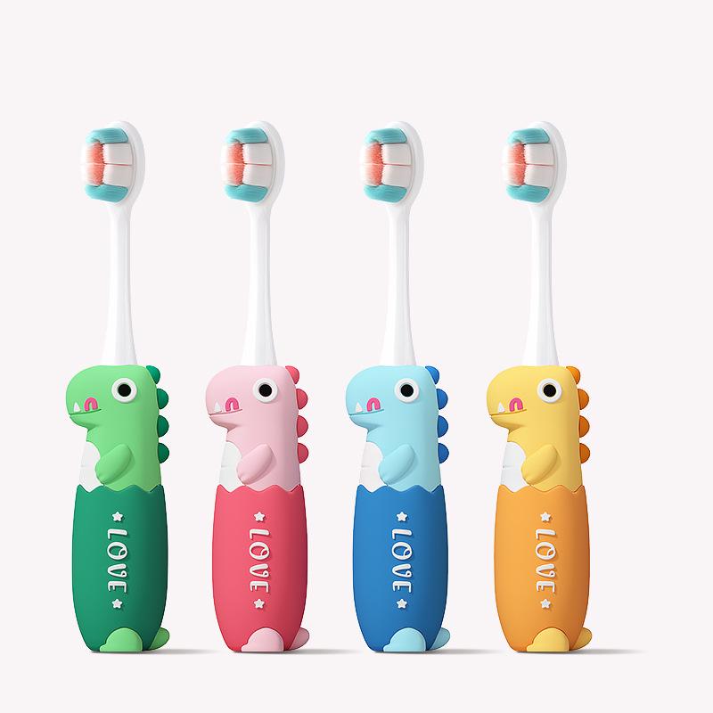 Dětský kreslený zubní kartáček s měkkými štětinami (Věk 3-12)