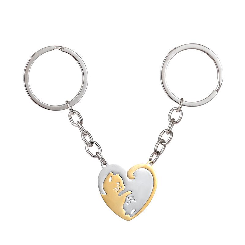 Black & White Love Cat Keychain Pendant for Couples - Stainless Steel Anti-Loss Keyring Accessory