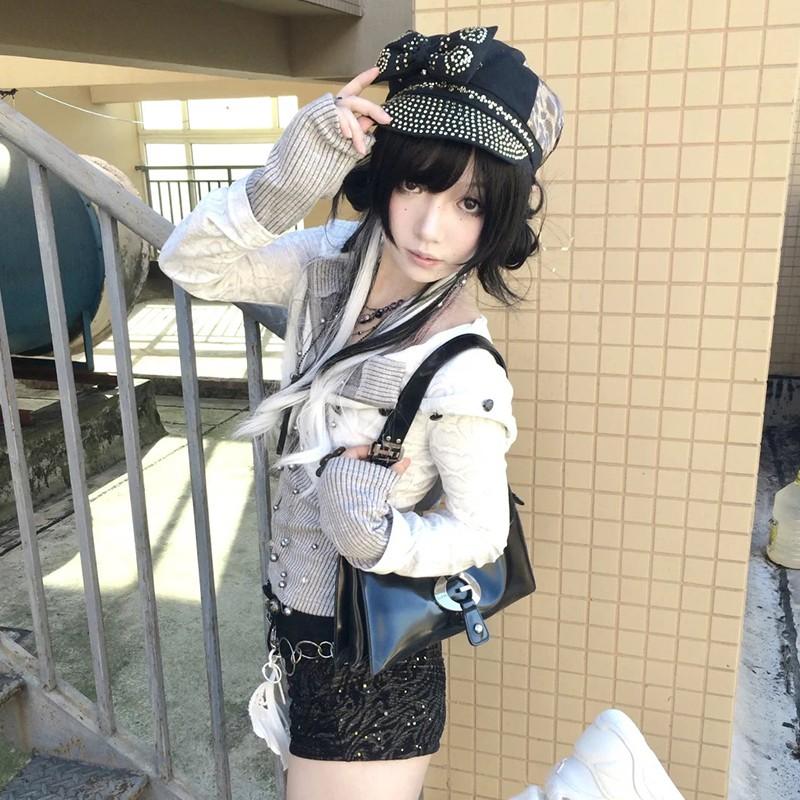 2KWEIRD Y2k Fake Two-piece Knitted Tops Trashy 2000s Hooded Jacket Vintage Harajuku Knitwear Grunge Aesthetics American