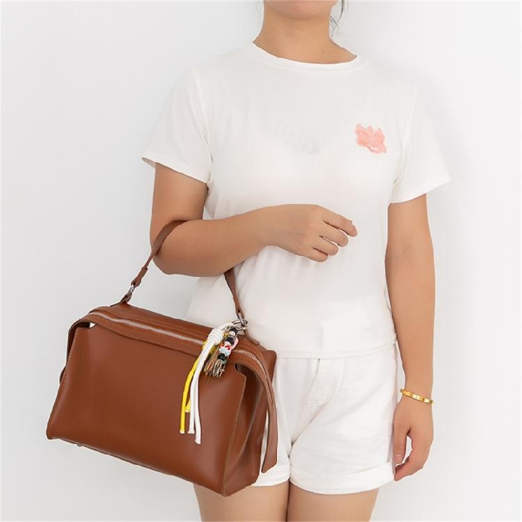 Sturdy Handmade Keychain Ornament Stylish Handmade Keychain with Intricate Rope Knot Detailing for Personal Use