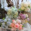 Decoração de casa – Flores e coroas artificiais