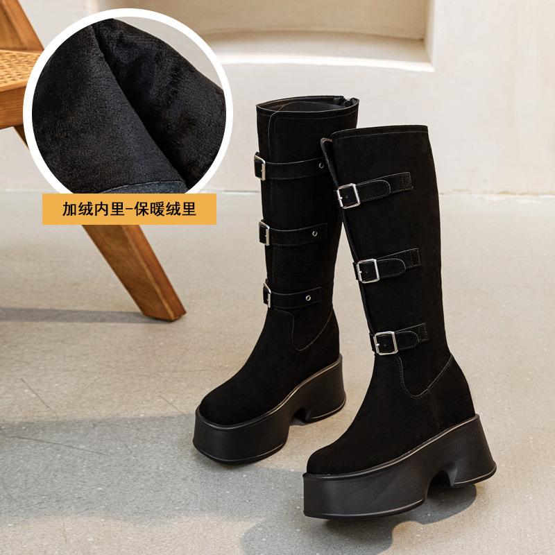 

Женские ботинки на платформе и очень высоком каблуке, осенне-зимние новые кожаные ботинки 2025, ботинки-рыцари с ремешком и пряжкой, с высоким голенищем, на внутренней платформе для увеличения роста 39