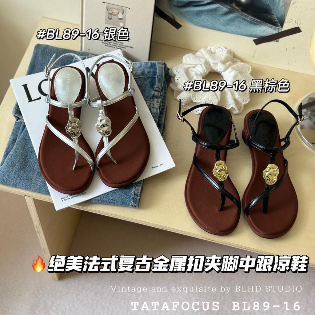 Flat bottom versatile soft bottom slippers women's 2025 new summer models women's models popular women's home wear light and not tired feet
