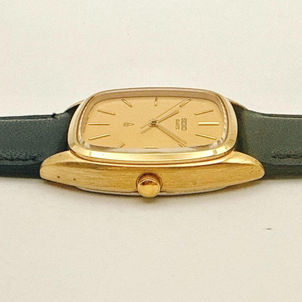 Used B199 [Working, Excellent Condition, 1981 Vintage, New Belt] SEIKO Quartz Gold-Tone Tonneau Case Men's Watch