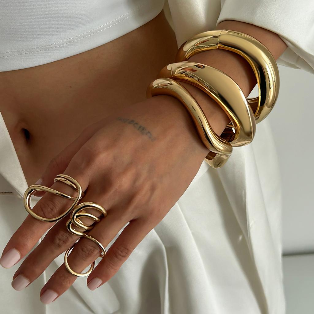 Ingemark Punk Heavy Metal Chunky Smooth Open Spring Bangles for Women Creative Wide Cuff Bracelet Grunge Jewelry Steampunk Men