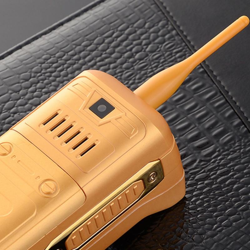 C3 Long Standby Retro Telefon 2,2 tommer Dual SIM-kort Mp3-spiller 6800mAh Stort batteri Bluetooth ulåst mobiltelefon
