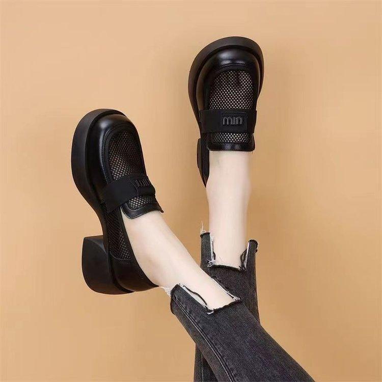 British style breathable mesh women's models 2025 spring new hollow loafers small leather shoes square heel one pedal single shoes