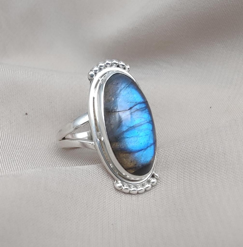 Blue Flash Labradorite Silver Ring: Handmade 925 Sterling Boho Jewelry