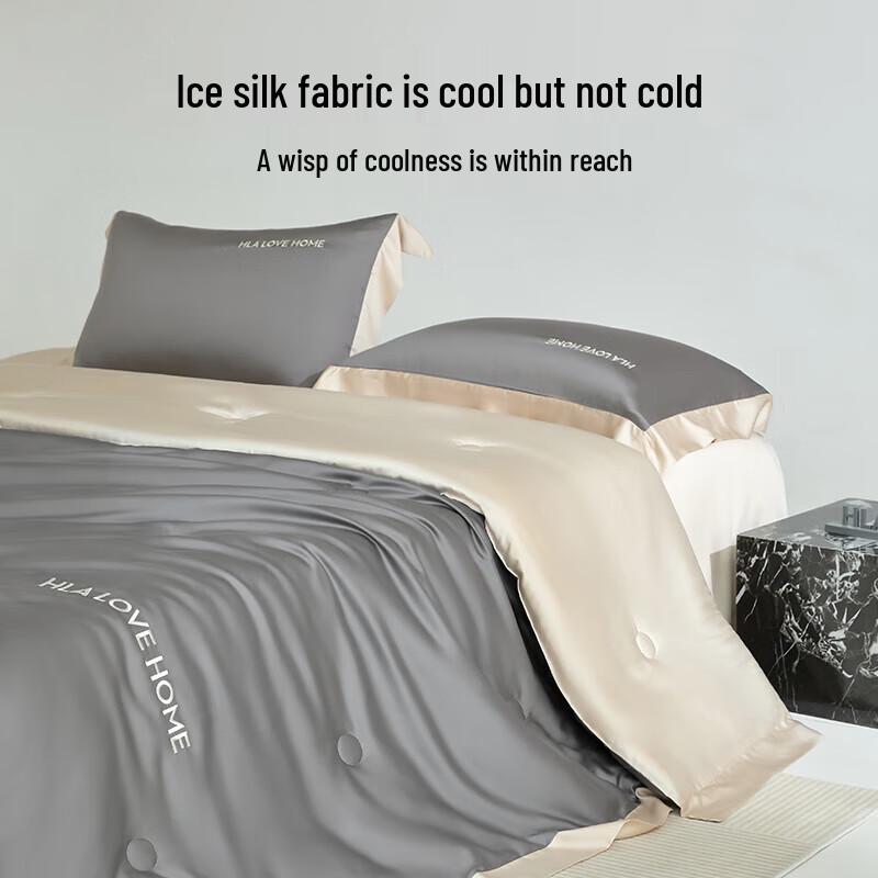 H&L HOME Ice Silk Summer Quilt 4-Piece Bedding Set