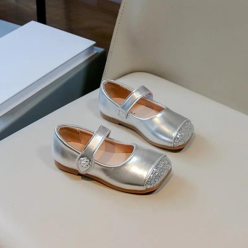 Flache Schuhe für kleine Mädchen im koreanischen Stil, neue Kinder-Patchwork-Lederschuhe, modische lässige Kinder-Prinzessinnenschuhe für Hochzeitsfeier