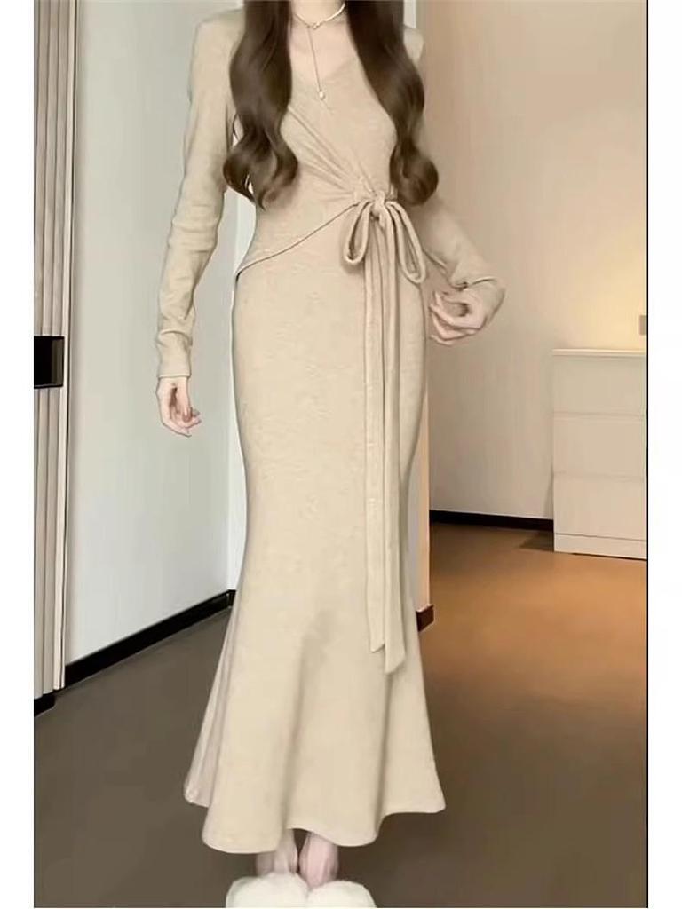 2023 High-End Strickpullover-Kleid-Set für Damen - Herbst/Winter Langer Stil