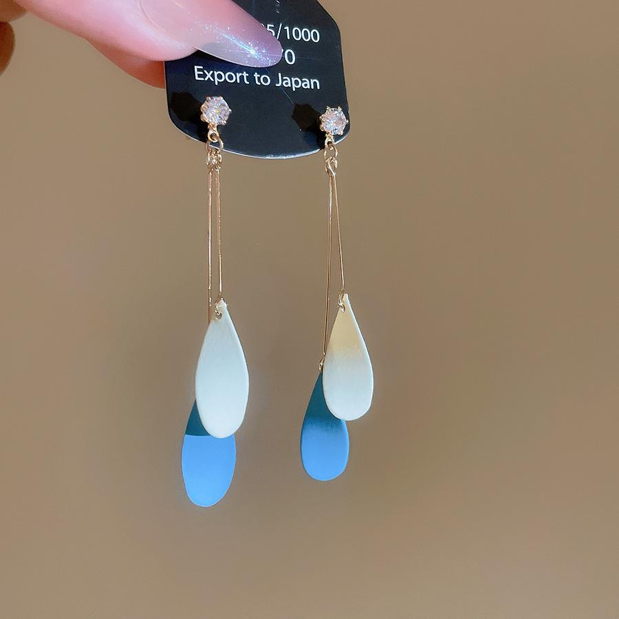 French fresh blue geometric flower resin earrings light luxury stud earrings personality temperament earrings women