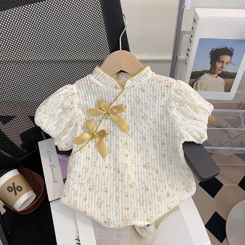 Girls' Summer Outfit Stylish and Stylish Short Sleeved Children's Shorts Summer Two-piece Set Thin Design