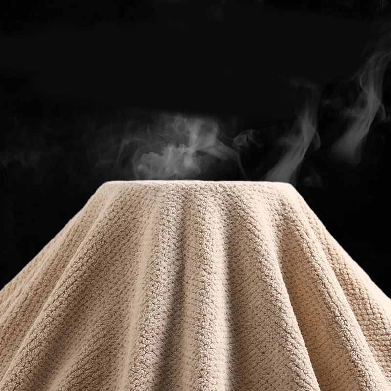 Prosop mai mare Prosoapele de baie sunt mai absorbante decât bumbacul pur, fără decolorare, fără căderea părului. Baie pentru adulți