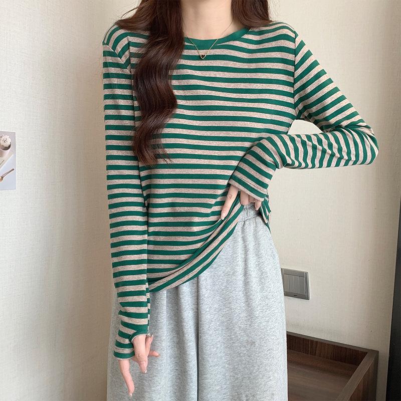 Retro Striped Base Shirt for Women In Autumn and Winter Design Ripped Long Sleeve Irregular T-shirt Slim and Slim Niche Top