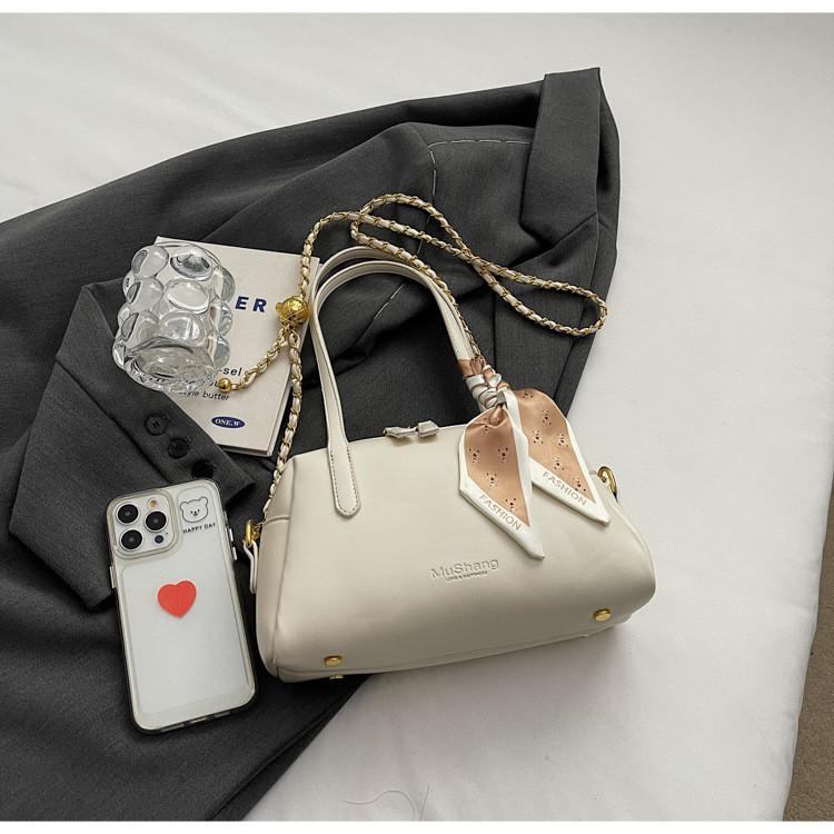 IELGY Retro Premium Underarm Bag, Solid Color Simple Fashion Chain Crossbody Shoulder Bag