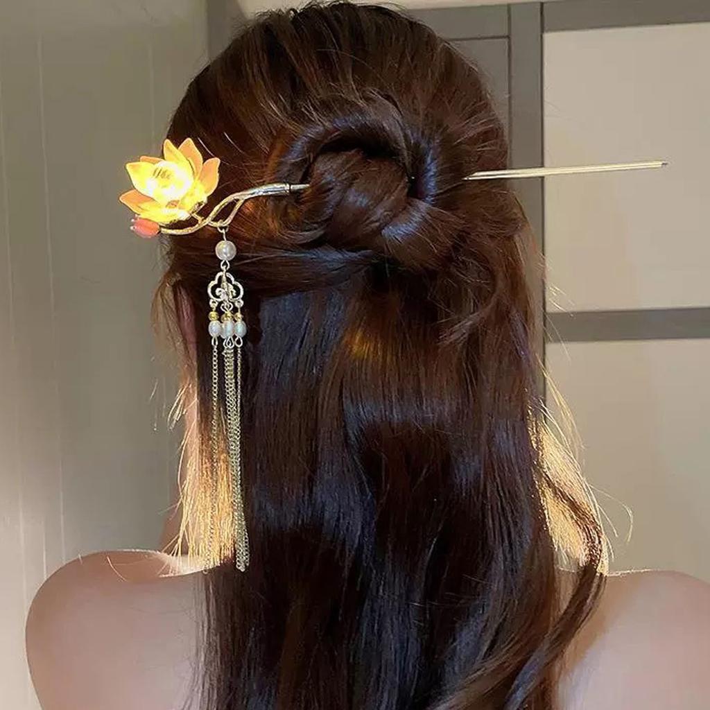 Épingle à Cheveux Fleur Lumineuse Pour Femmes Créative Lotus Émet Lumière Lanterne Gland Bâton à Cheveux Style Chinois Vintage Métal Accessoire de Cheveux