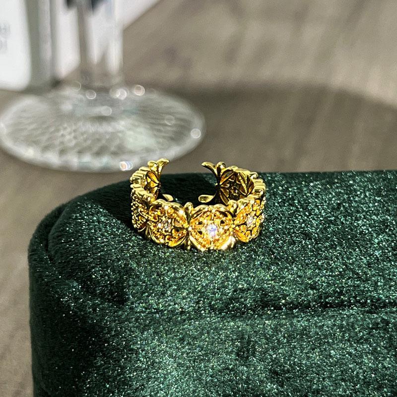 Retro hollow lace iris cross open ring female old money wind double stone personality light luxury versatile ring