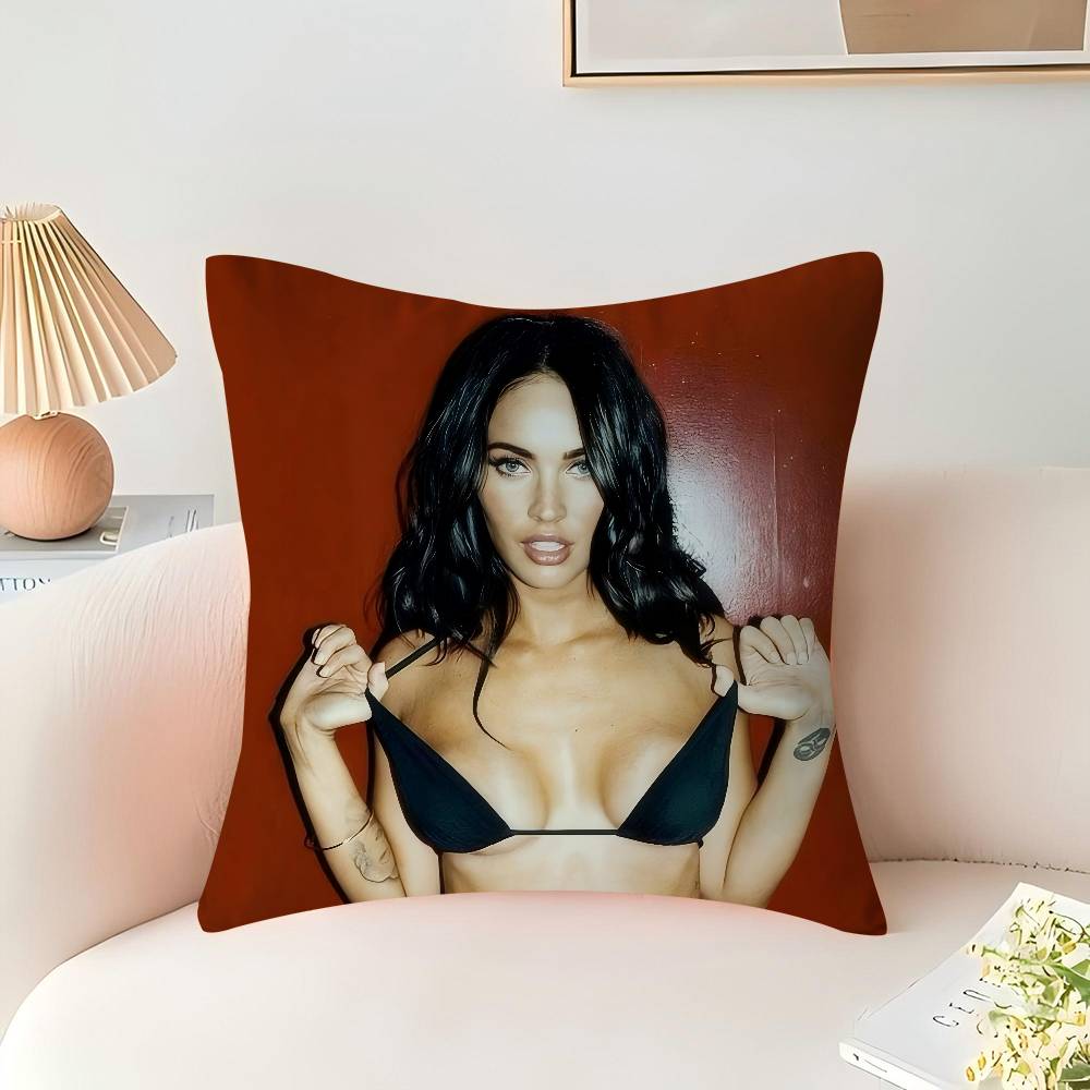 M-Megan D-Denise Fox Pillowcase Toon Gift Cushion Cover Bedroom Home Sofa Chair Seat Decor Pillow Case