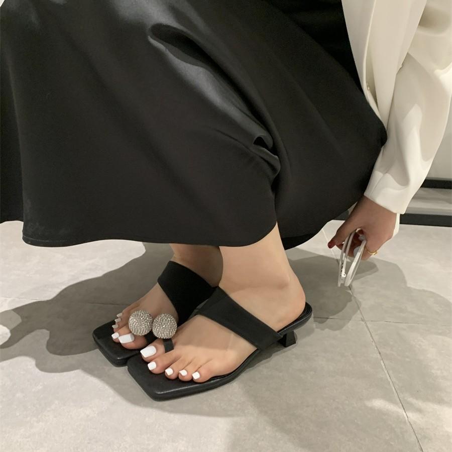 Go Out Two Wear Flat Bottom Personality Set Toe Roman Sandals Summer Square Head Metal Buckle Toe Slippers Women