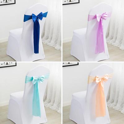Elegante Coprisedia Decorazione con Nastro per Matrimonio