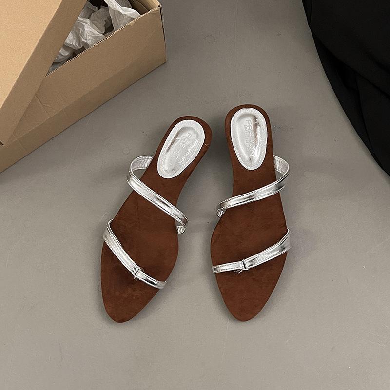 Wedge Heel Slippers Women's Outer Wear In the Summer of 2025, New Style with Skirt Height Increase, One-word Drag Muffin Bottom Cool Slippers Tide