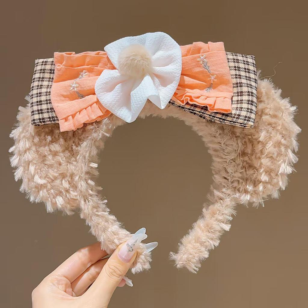 Cute Cartoon Plush Headband & Hair Clip for Face Washing and Masks - Fun Hair Accessory for Kids & Women