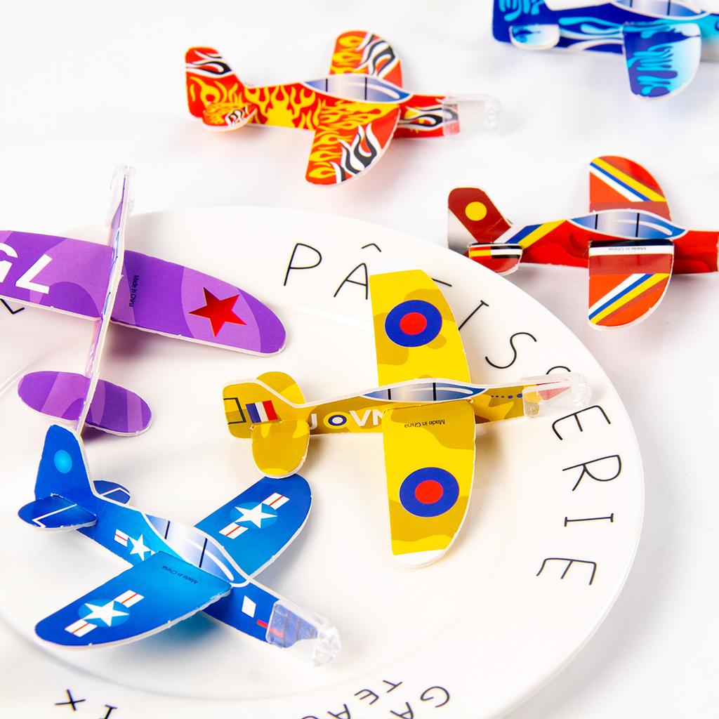 10/20/30pcs Glider Planes Birthday Party Favors Flying Models Prize Reward Toys Foam Airplane Toys for Kids Carnival Prizes