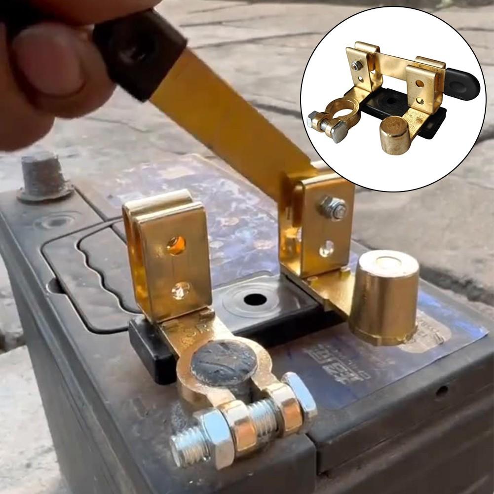 Batterietrennschalter an der oberen Säule schützt vor Kurzschlüssen 12V/24V