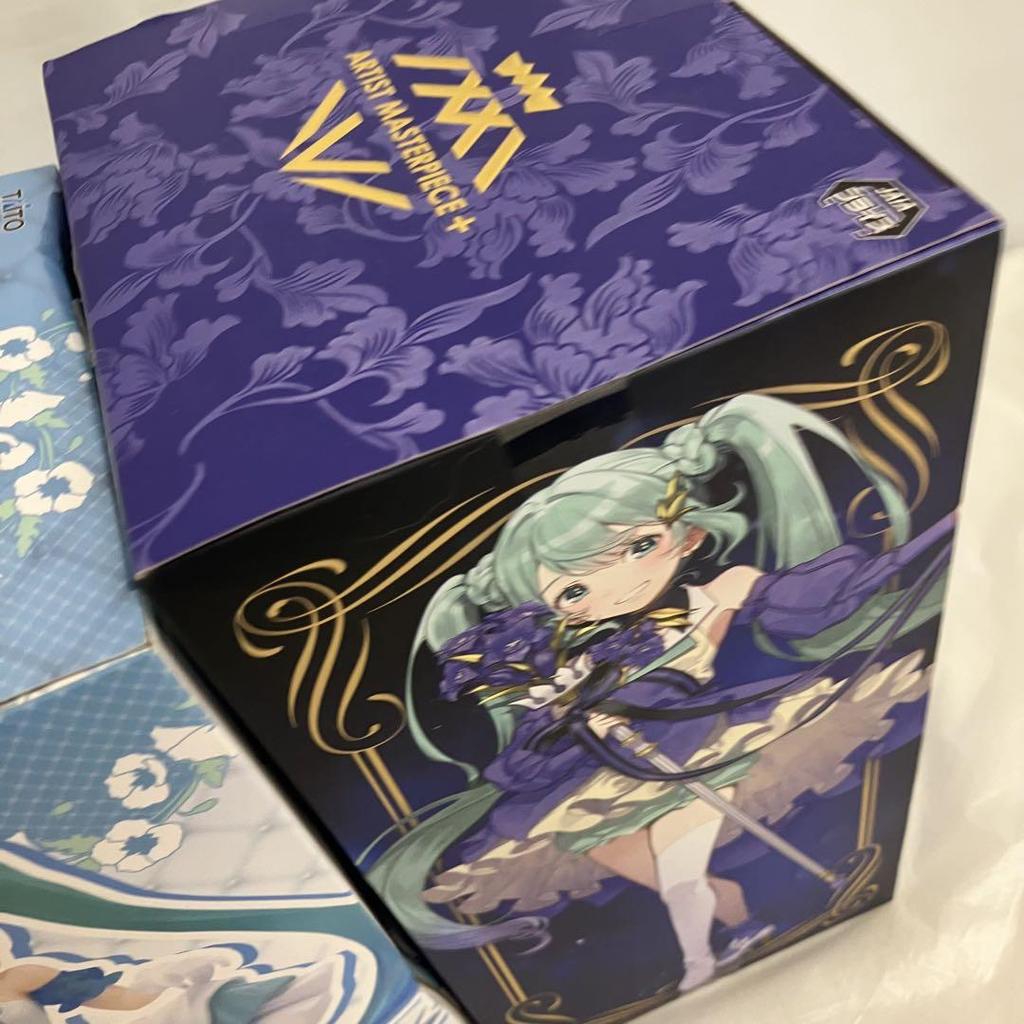 [USED] HF7A02 Hatsune Miku Figures (6 pieces)