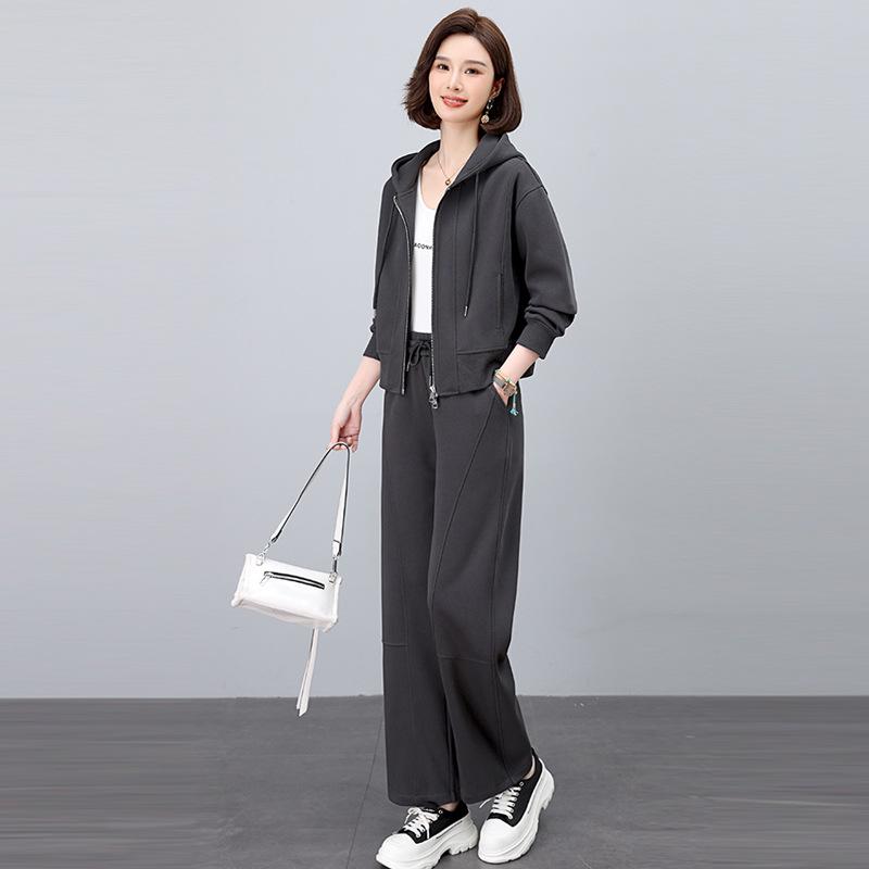 Women's Spring & Autumn 2025 Fashionable Casual Sportswear Set: Loose Sweatshirt & Wide-Leg Pants Two-Piece 