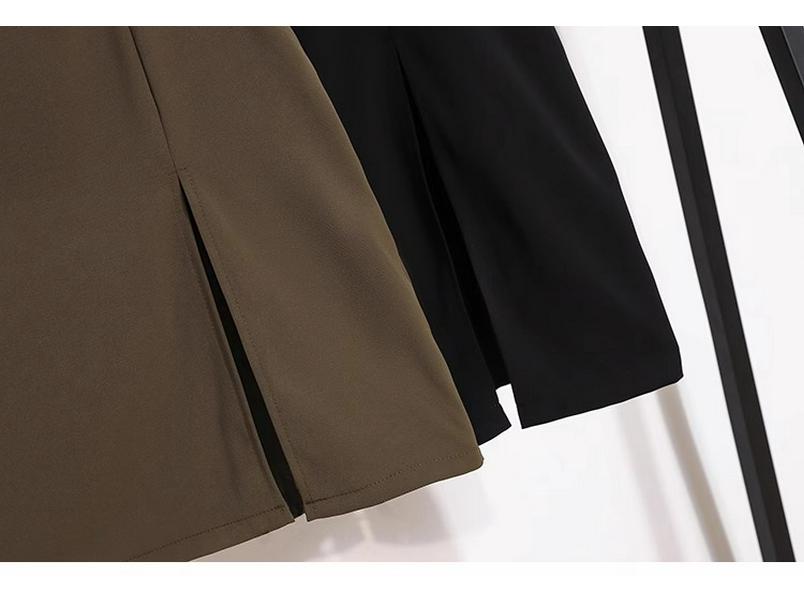 Women’s High-Waisted Black Midi Skirt with Slit – Elegant Draping for Spring and Autumn 2024.