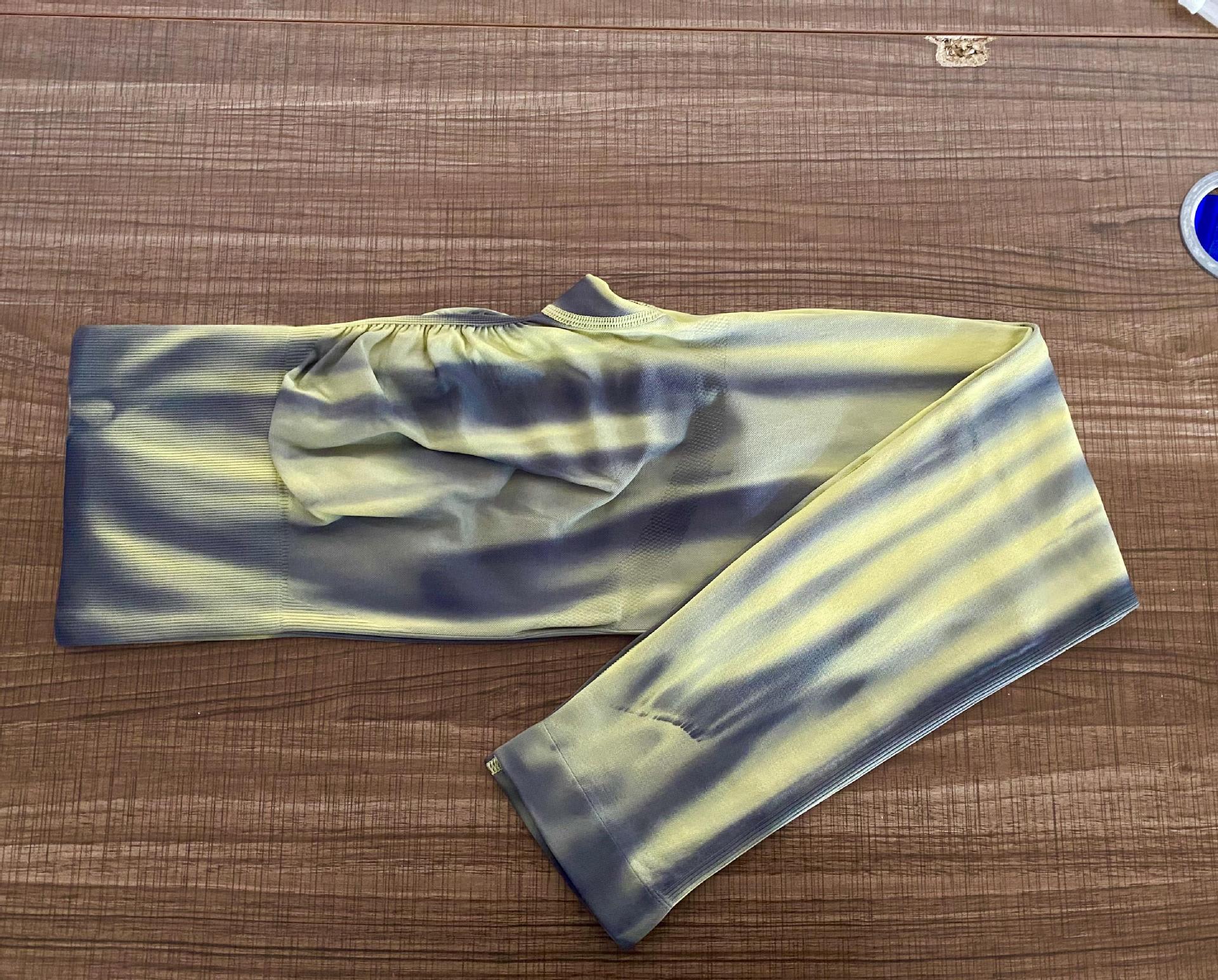 

Бесшовные леггинсы для йоги с высокой талией Aurora тай-дай – Дышащие, Влагоотводящие, Эффект «персика», Плотная посадка Small