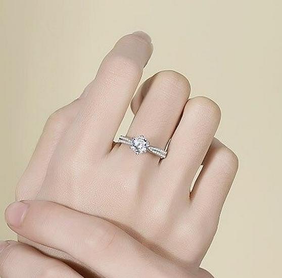 Dámský slitinový zásnubní a svatební prsten se šesti drápky a zirkonem – Elegantní pár styl