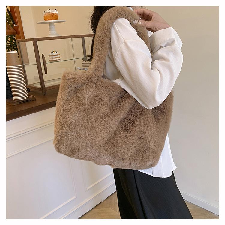 1 Pezzo Autunno/Inverno Nuova Borsa da Donna Peluche Grande e Morbida, Borsa a Mano alla Moda INS, Borsa da Shopping Versatile, Borsa da Donna Singola Spalla Chic
