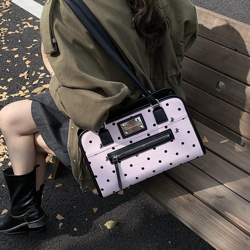 

Autumn and winter retro large-capacity backpack women s 2025 new commuter travel bag multi-functional shoulder messenger tote bag розовый