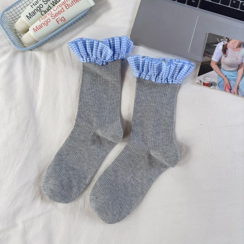 Ladies Spring and Summer Cotton Lovely Lace Stitching Breathable Mid Cylinder Pile Pile Stockings