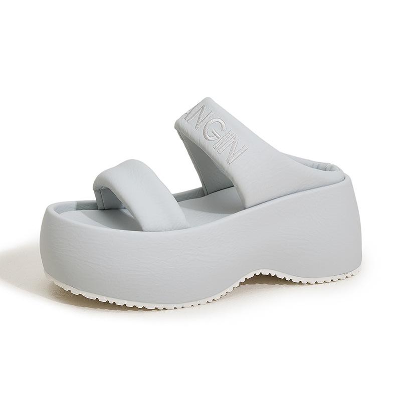 

Thick-soled slippers women s 2025 summer outer wear new casual versatile half-slippers heightened non-slip and non-smelly foot cool slippers 39 синий