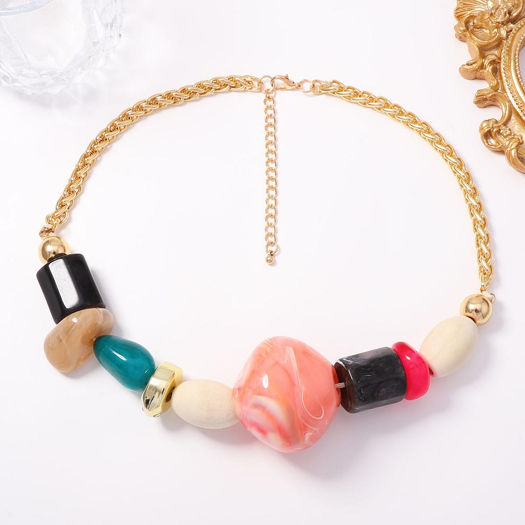 European and American fashion personality exaggerated irregular geometric resin beaded necklace neck chain senior cold vacation woman