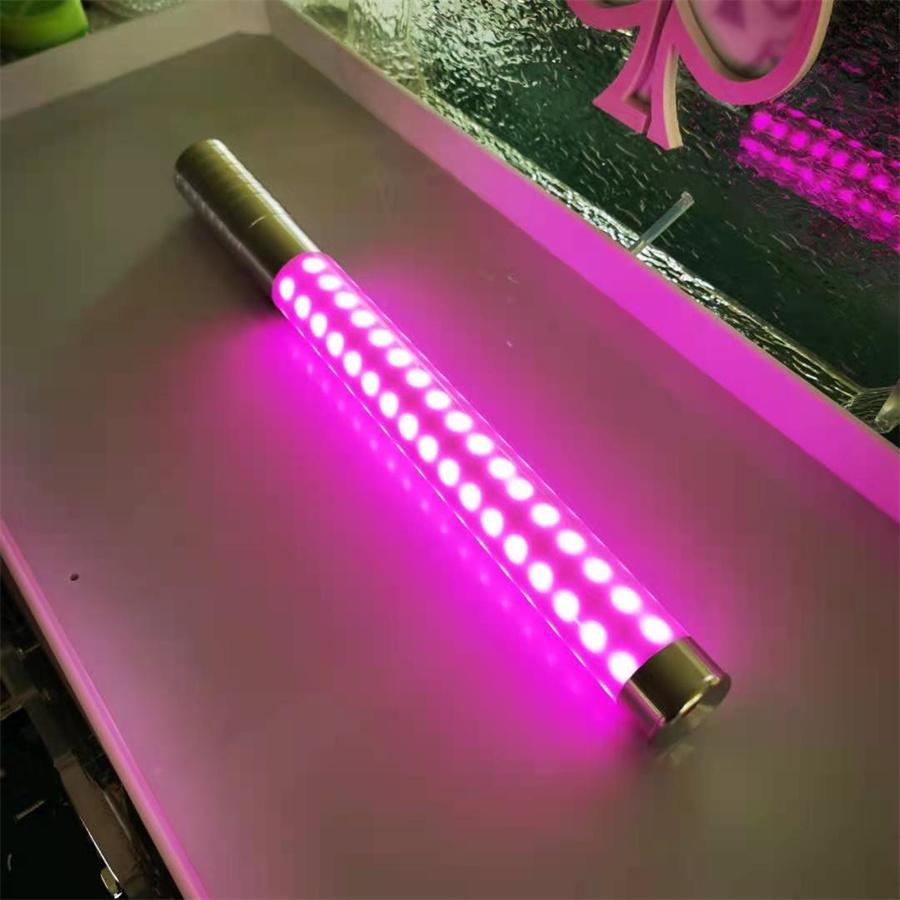 Aluminiumlegierung Wiederaufladbarer blinkender Glow Wine Stick LED Champagnerflasche Wunderkerzen Stick Strobe Baton für Bar Club Decor